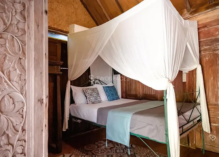 Twospaces Living At Kayu Villa, Accommodatie bij particulieren *