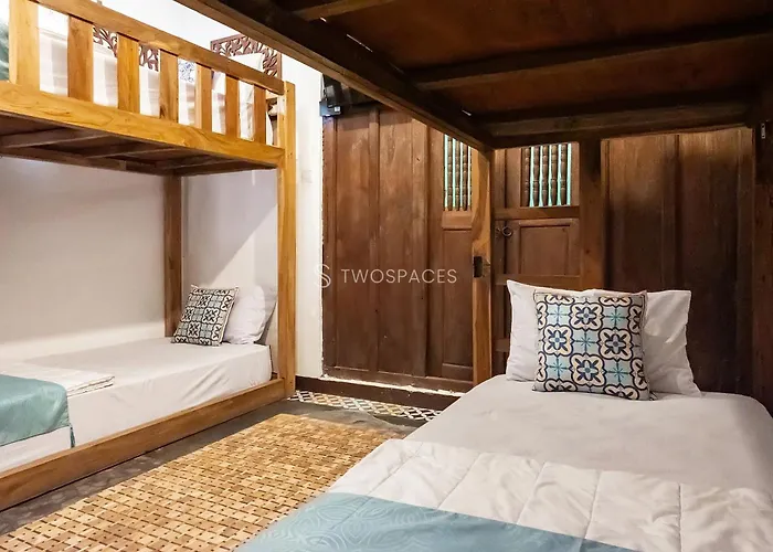 Accommodatie bij particulieren Twospaces Living At Kayu Villa, *