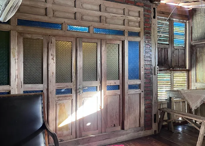 Accommodatie bij particulieren Twospaces Living At Kayu Villa, *