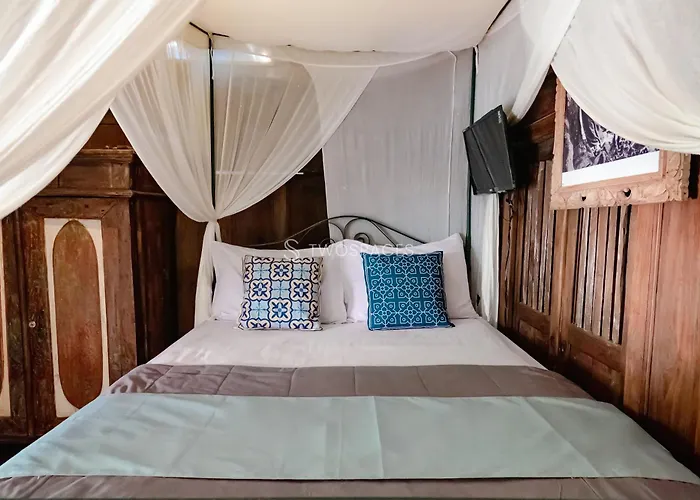 Twospaces Living At Kayu Villa, Accommodatie bij particulieren Nusa Dua (Bali)